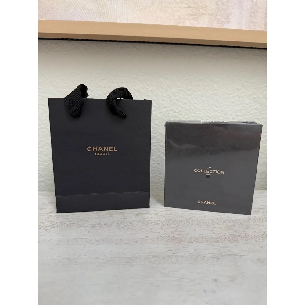 NIB Sealed Chanel Coco Novelty Crush Lock and Key